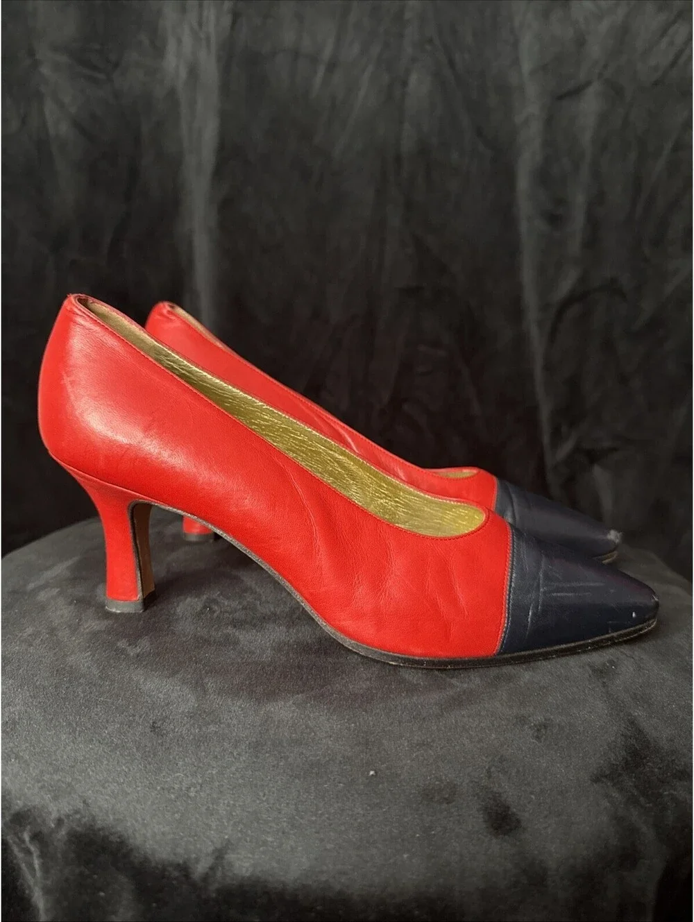 Vintage 80s 90s Escada Red Navy Pumps Heels 8 made in Italy